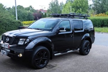 Nissan Pathfinder 2.5 D SE