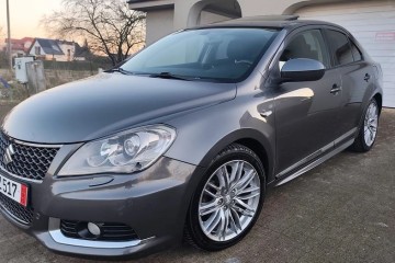 Suzuki Kizashi 2.4 Sport 4WD CVT