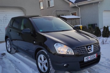 Nissan Qashqai 2.0 CVT