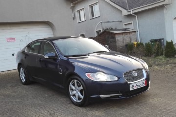 Jaguar XF 2.7 V6 D Luxur