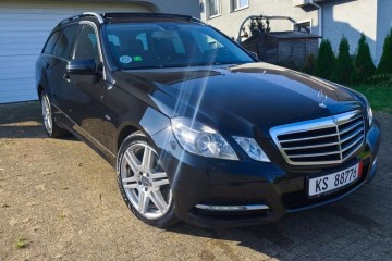 Mercedes-Benz Klasa E 300 CDI DPF BlueEFFICIENCY 7G-TRONIC Avantgarde