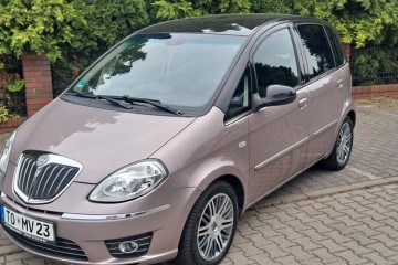 Lancia Musa 1.4 16v Automatik Platino Plus