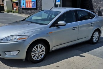 Ford Mondeo 2.0 Ghia