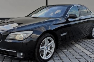 BMW Seria 7 740d xDrive