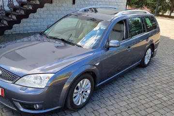 Ford Mondeo V6 ST 220