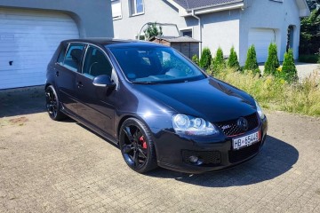 Volkswagen Golf 2.0 TSI GTI