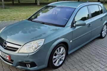 Opel Signum 2.2 Cosmo