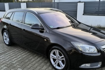 OPEL INSIGIA 2,0 CDTI