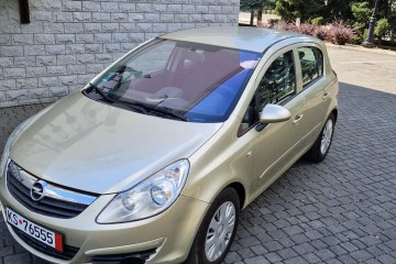 Opel Corsa 1.2 16V Cosmo