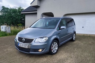 Volkswagen Touran 2.0 TDI R-Line Edition