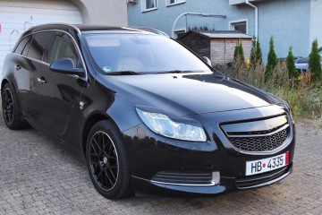 OPEL INSIGNIA 2,0T 220KM