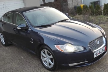 Jaguar XF 2.7 V6 D Luxury