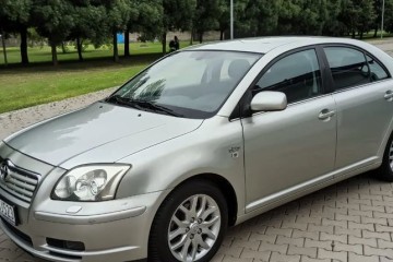 Toyota Avensis 2.2 D-4D Sol Plus