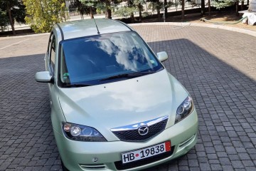 Mazda 2 1.4 Core +